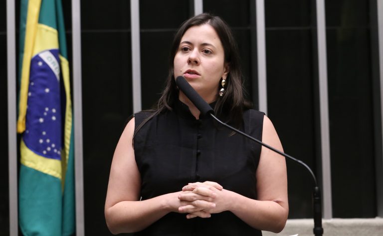 Discussão e votação de propostas legislativas. Dep. Sâmia Bomfim (PSOL - SP)