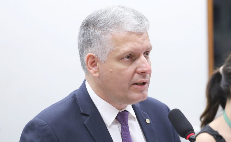 Audiência Pública - Programa Agora Tem Especialista (PATE). Dep. Dr. Frederico (PRD - MG)
