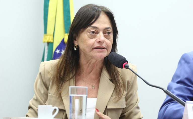 Audiência Pública - Consequências da aprovação do Projeto de Lei nº 10.720, de 2018, para as Organizações Sociais Federais de Ciência, Tecnologia e Inovação voltadas para o fomento. Dep. Alice Portugal (PCdoB - BA)