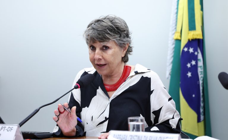 Audiência Pública - Situação atual, os desafios e as perspectivas da Universidade do Distrito Federal – UnDF. Dep. Erika Kokay (PT-DF).