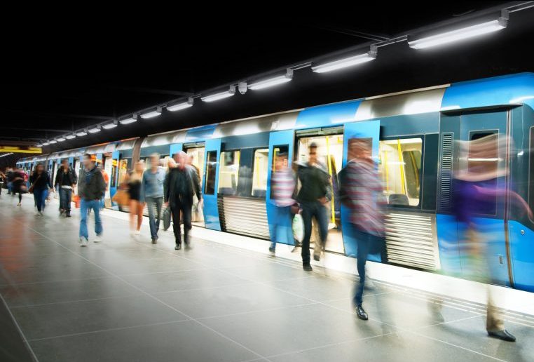 Pessoas no metrô