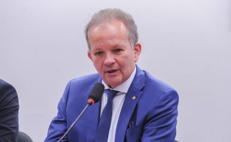 Audiência Pública - Ações, diretrizes e perspectivas do Programa Espacial Brasileiro (PEB). Dep. André Figueiredo (PDT-CE)