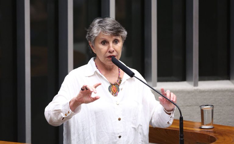 Homenagem às lideranças da Tradição Iorubá. Dep. Erika Kokay (PT - DF)