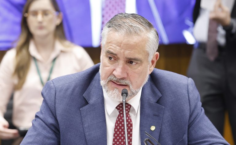 Reunião de Líderes. Dep. Paulo Pimenta (PT - RS)