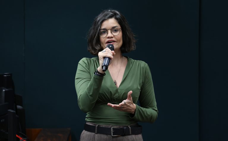 Audiência Pública - Atlas Mundial da Obesidade 2026. Coordenadora do Programa de Sistemas Alimentares da ACT Promocao da Saude, Priscila Diniz