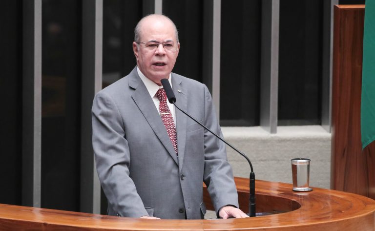 Homenagem aos 15 anos da Associação Brasileira da Indústria Farmacêutica de Pesquisa e de Capital Nacional. Dep. Hildo Rocha (MDB - MA)