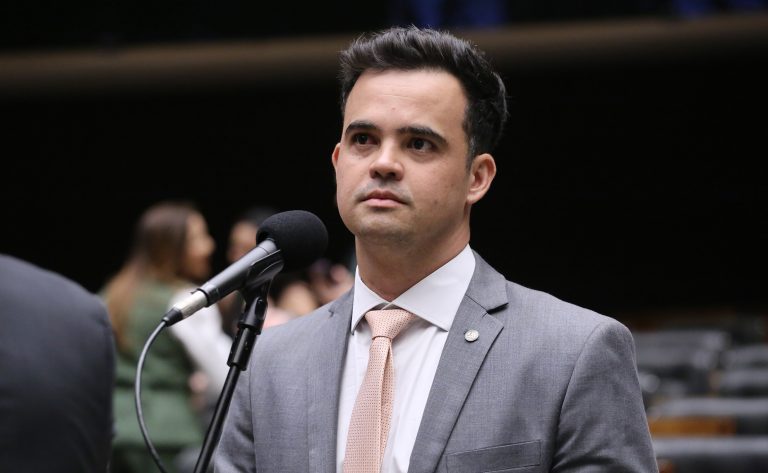 Discussão e votação de propostas legislativas. Dep. Junio Amaral (PL-MG)