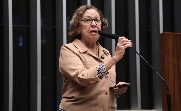 Discussão e votação de propostas legislativas. Dep. Lídice da Mata (PSB - BA)