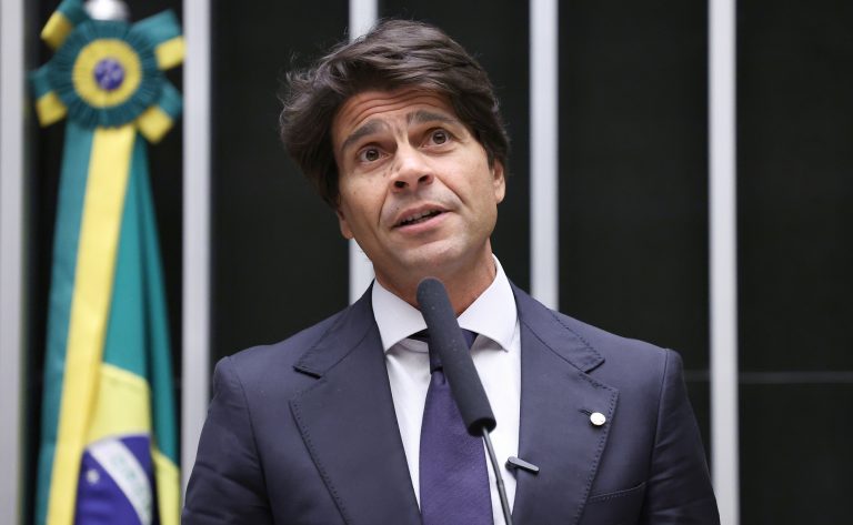 Discussão e Votação de propostas legislativas. Dep. Pedro Paulo (PSD - RJ)