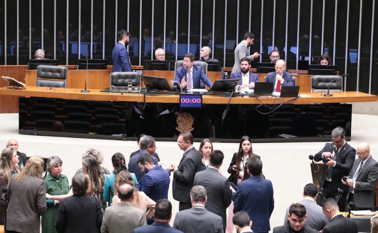 Discussão e votação de propostas Legislativas. Dep. Altineu Côrtes (PL - RJ)