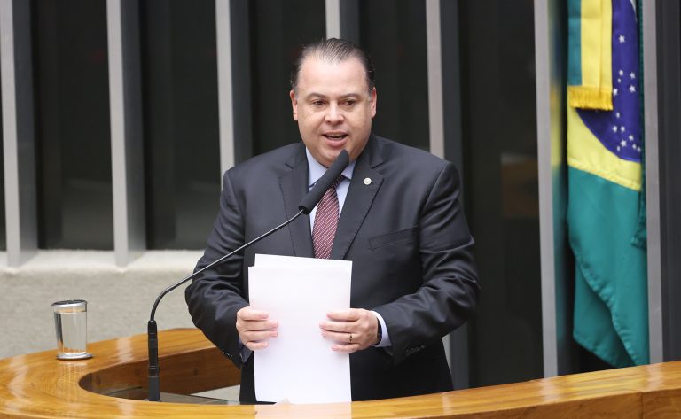 Homenagem aos 49 anos da Igreja Universal do Reino de Deus. Dep. Julio Cesar Ribeiro (REPUBLICANOS - DF)