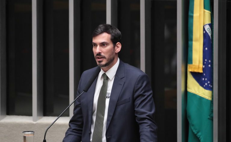 Homenagem ao Dia Mundial do Meio Ambiente. Subsecretário de Implementação da Secretaria Extraordinária do Mercado de Carbono do Ministério da Fazenda, Thiago Barral.