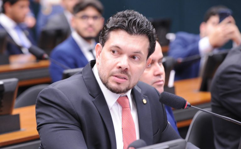 Discussão e votação de propostas legislativas. Dep. Acácio Favacho (MDB - AP)