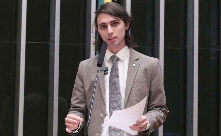 Discussão e votação de propostas legislativas. Dep. Amom Mandel (CIDADANIA - AM)