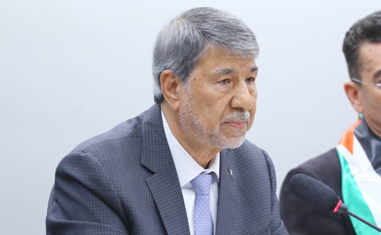 Audiência Pública - Crise Humanitária na Faixa de Gaza e Violações dos direitos humanos dos palestinos e do Direito Internacional pelo Estado de Israel. Embaixador da Palestina no Brasil, Ibrahim Mohamed Khalil Alzeben