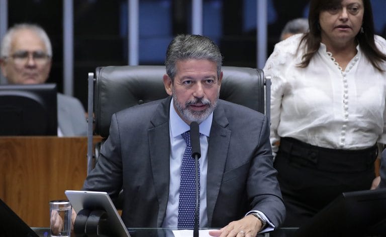 Discussão e votação de propostas. Presidente da Câmara dos Deputados, Arthur Lira