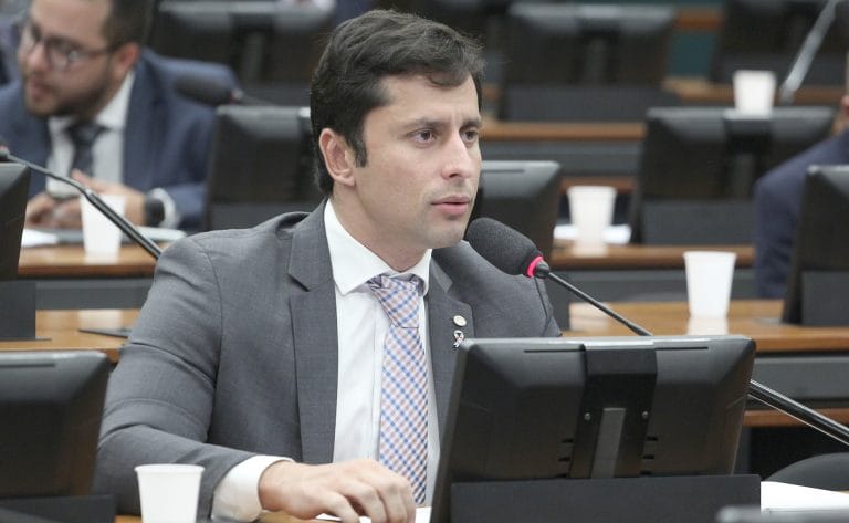 Discussão e votação de propostas legislativas. Dep. Duarte Jr. (PSB-MA)