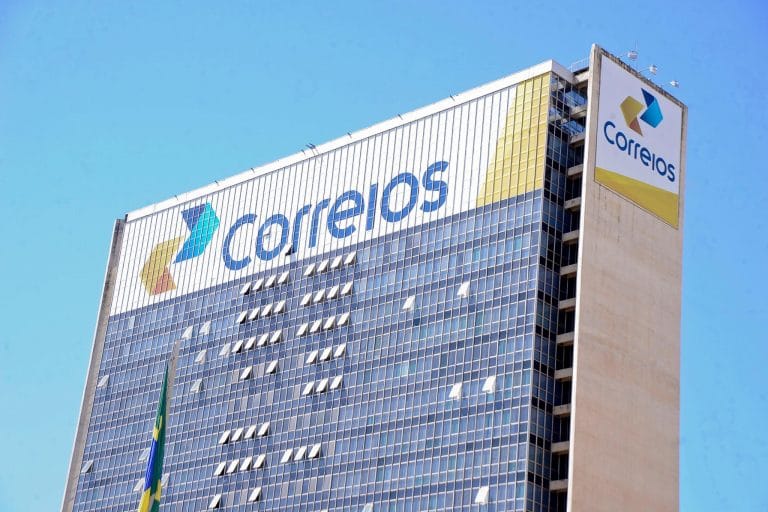 Administração Pública - geral - correios comunicação entregas