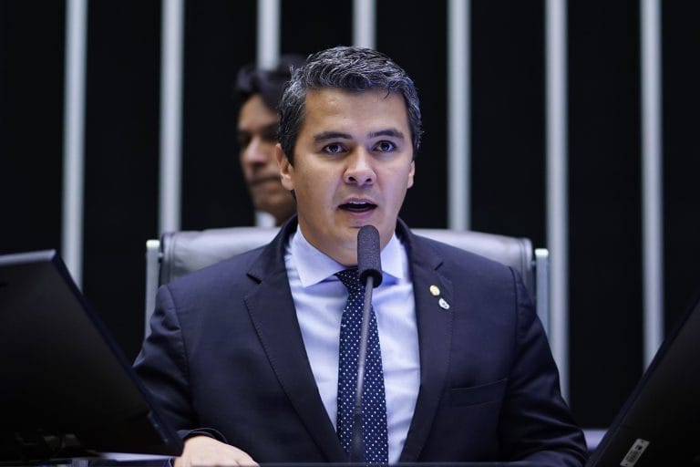 Homenagem ao Dia Nacional do Teste do Pezinho. Dep. Diego Garcia (REPUBLICANOS - PR)