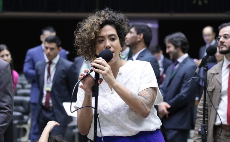 Discussão e votação de propostas. Dep. Talíria Petrone (PSOL - RJ)