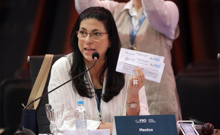 2ª Sessão de trabalho – Mulheres no Poder: ampliando a representatividade feminina em espaços decisórios. Presidente da Câmara dos Deputados do México, Deputada, Marcela Guerra Castillo (PRI)