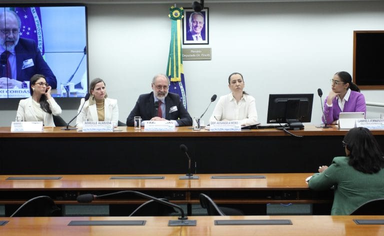 Audiência Pública - Aumento dos transtornos alimentares em adolescentes e jovens.