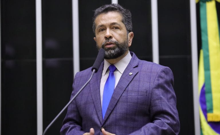 Deputado Henderson Pinto 