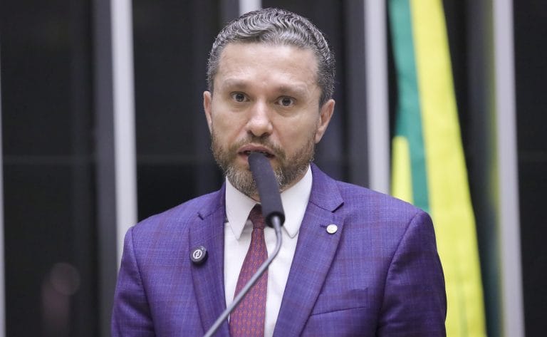 Celebração do Dia Nacional da Imigração Chinesa e dos 50 anos das relações diplomáticas entre Brasil e China. Dep. Fausto Pinato (PP - SP)