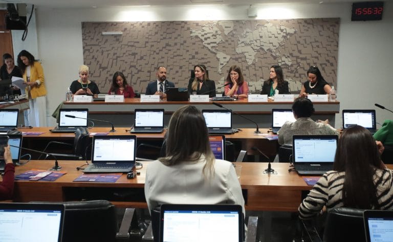 Audiência Pública Interativa - Ferramentas de combate à violência política de gênero, considerando o papel de diferentes órgãos em um diálogo interinstitucional.