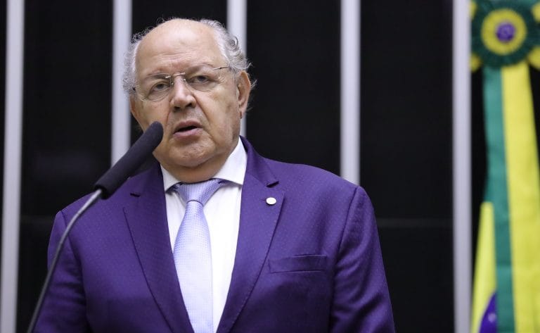 Discussão e votação de propostas. Dep. Luiz Carlos Hauly (PODE-PR)