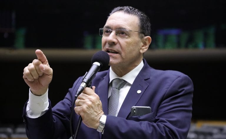Discussão e votação de propostas. Dep. Vitor Lippi (PSDB - SP)
