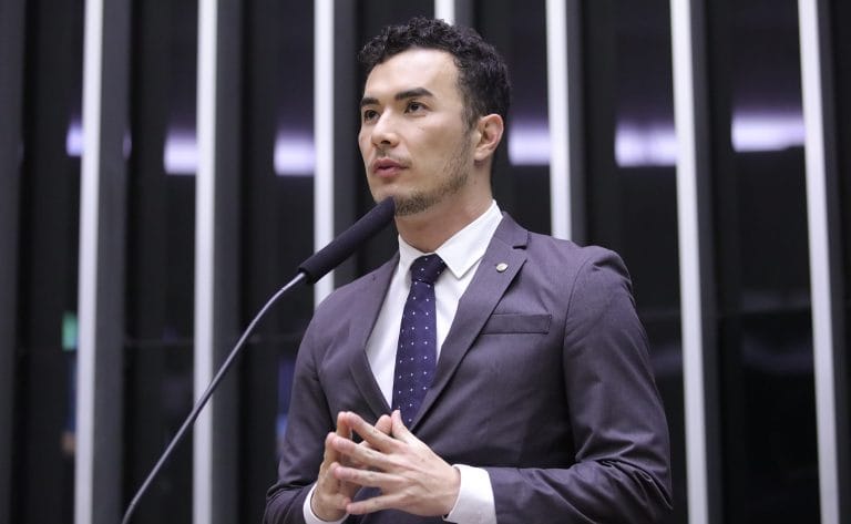 Discussão e votação de propostas legislativas. Dep. Pedro Aihara (PRD - MG)