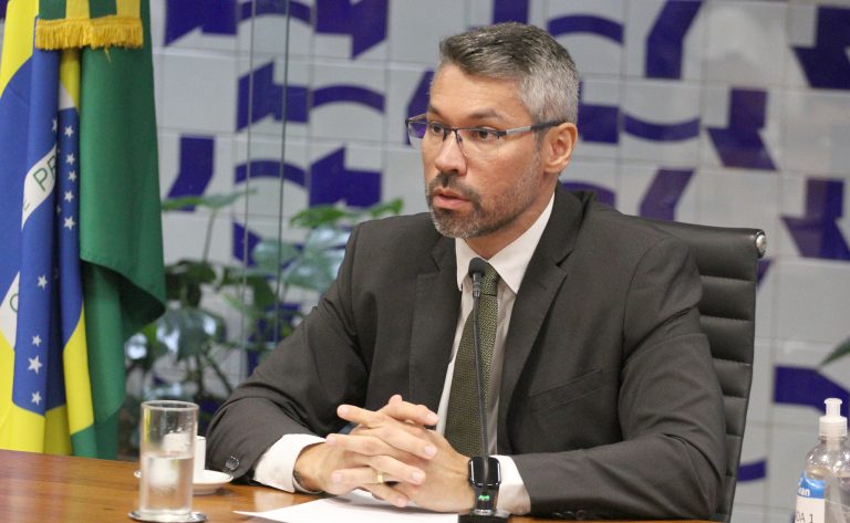 Reunião Deliberativa. Diretor Executivo de Comunicação e Mídias Digitais da Câmara dos Deputados, Cleber Queiroz Machado.