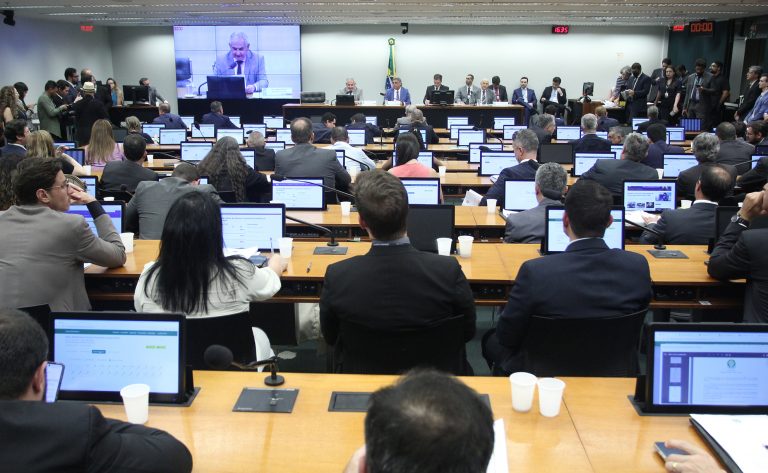 Definição dos relatores setoriais da LOA e discussão e votação da IN, do sen. Ângelo Coronel (PSD/BA), que regulamenta as emendas parlamentares.