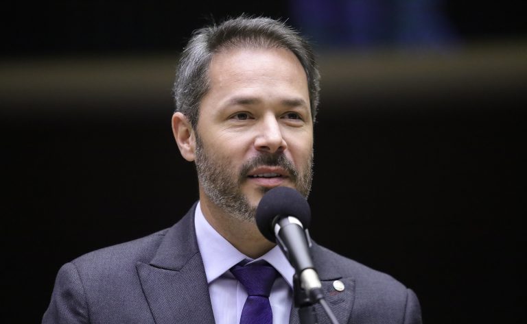 Deputado Saulo Pedroso (PSD-SP) fala no Plenário da Câmara dos Deputados