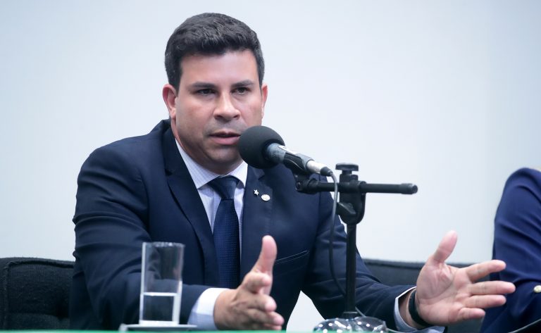 Seminário - Agentes Comunitários de Saúde e de Combate às Endemias. Primeiro Secretário, Dep. Carlos Veras (PT-PE)