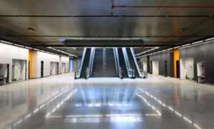 Estações da Linha 6-Laranja recebem as primeiras escadas rolantes
