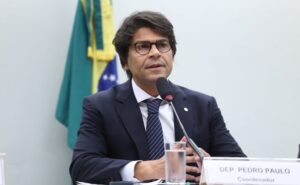 Grupo de trabalho da reforma administrativa ouve especialistas acadêmicos e entidades jurídicas