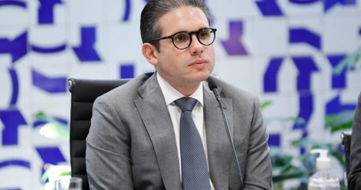 Motta reafirma disposição da Câmara para agir em defesa do setor produtivo brasileiro