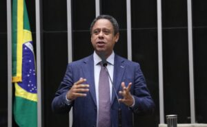 Câmara aprova projeto que torna permanente a Lei de Incentivo ao Esporte; acompanhe