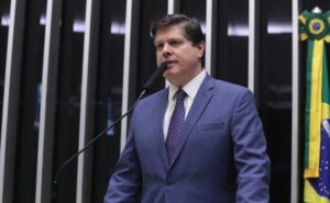 Câmara aprova em 2º turno PEC que altera regras para pagamento de precatórios