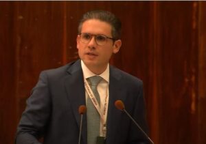 Motta afirma que foco da reforma administrativa é modernizar o Estado, e não perseguir servidor