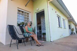 Programa Vida Longa oferece moradia gratuita e transforma a realidade de idosos em situação de vulnerabilidade social