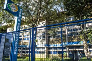 Comissão debate convocações em massa para períde titulares do Benefício de Prestação Continuada (BPC)