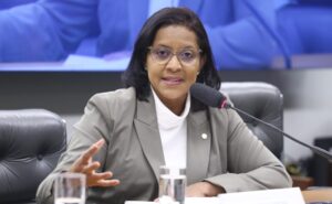 Comissão debate impactos da fusão entre Petz e Cobasi