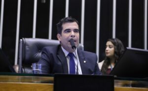 Comissão aprova transporte gratuito para pessoa com deficiência fazer tratamento fora do domicílio