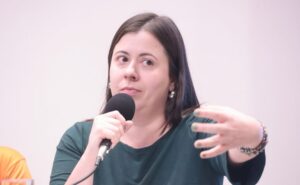 Comissão debate cumprimento de acordo com servidores da educação federal