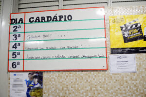 Comissão debate proposta que tira alimentação escolar dos limites do arcabouço fiscal