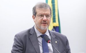 Comissão aprova ampliação das atribuições do juiz relator nos tribunais do Trabalho