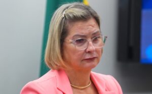 Comissão aprova projeto que obriga laticínios a informar o preço do leite antecipadamente ao produtor
